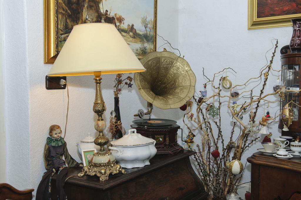 Fonagy Es Walter Vendeg- Es Borhaz Bed & Breakfast Vác Dış mekan fotoğraf