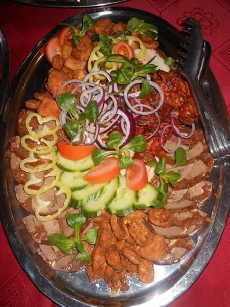Fonagy Es Walter Vendeg- Es Borhaz Bed & Breakfast Vác Dış mekan fotoğraf