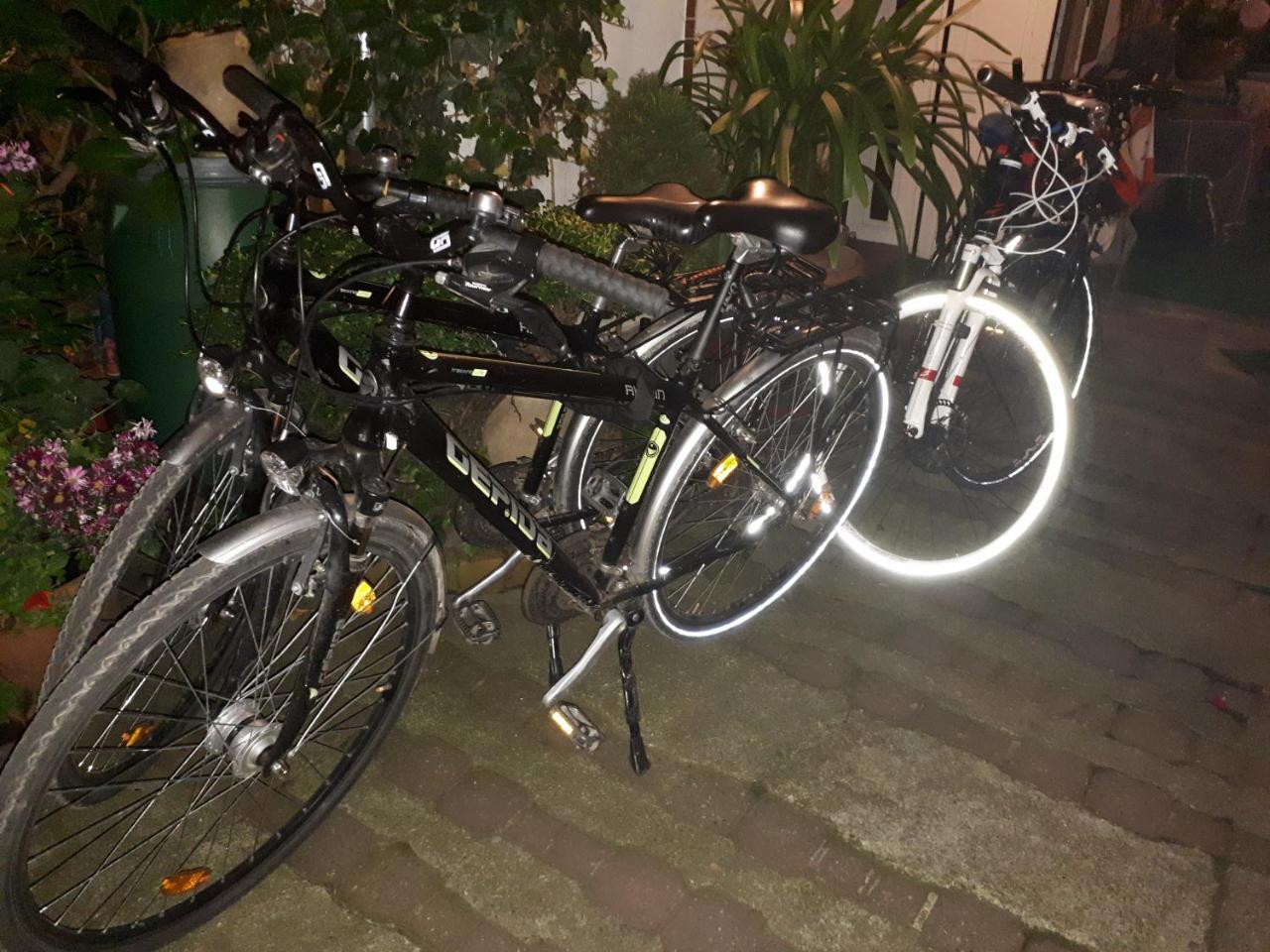 Fonagy Es Walter Vendeg- Es Borhaz Bed & Breakfast Vác Dış mekan fotoğraf